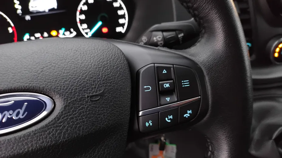 FORD Transit Custom Transit Custom 340 L2H1 Trend