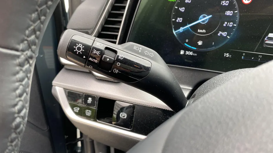 KIA Sportage Sportage 1.6 T-GDI HEV Business Line 2WD aut