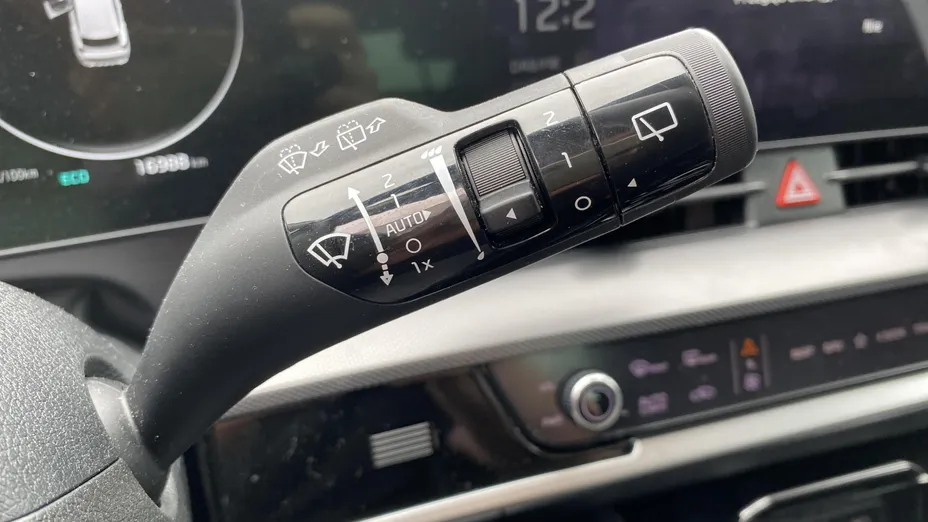 KIA Sportage Sportage 1.6 T-GDI HEV Business Line 2WD aut