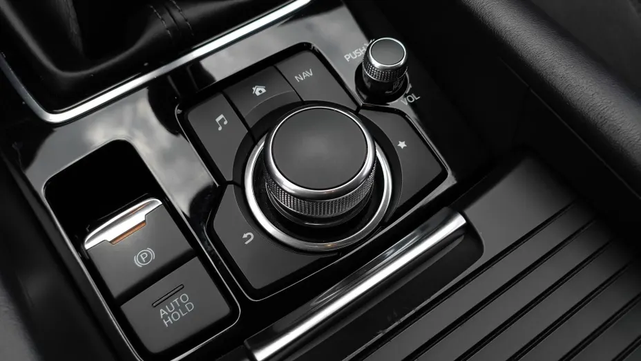 MAZDA 6 6 2.0 SkyMotion