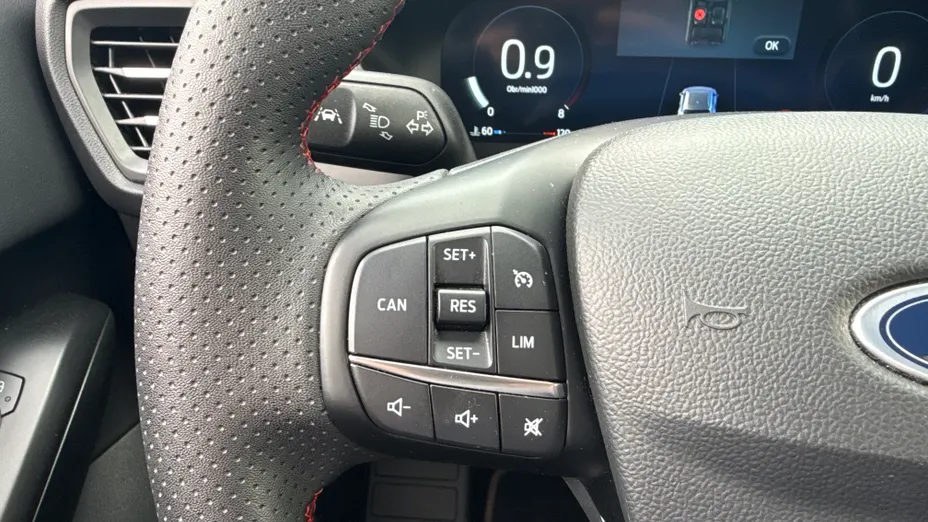 FORD Focus Focus 1.0 EcoBoost mHEV ST-Line X aut