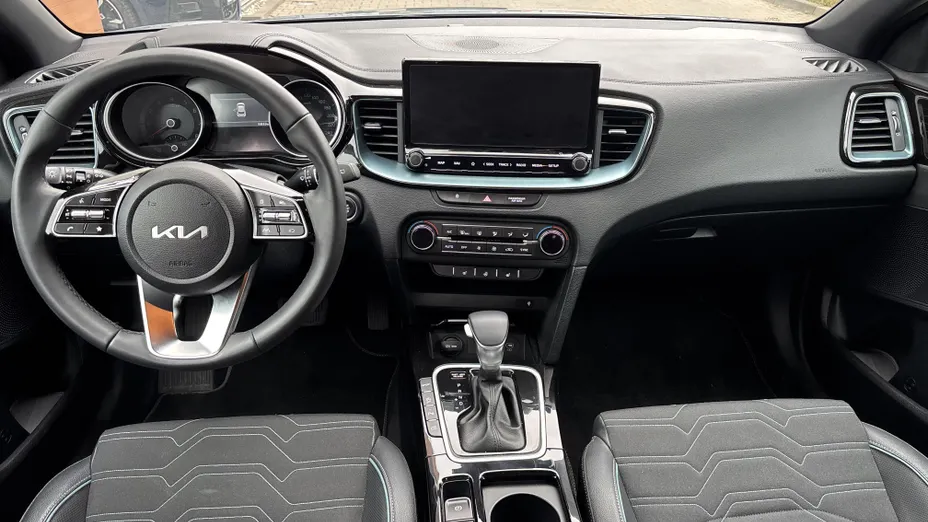 KIA XCeed XCeed 1.6 T-GDI Tribute DCT