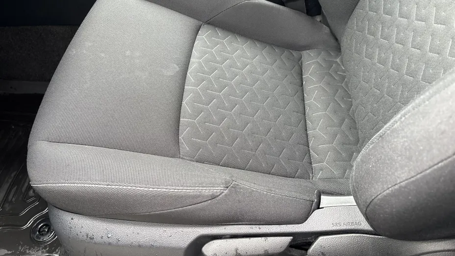 TOYOTA Corolla Corolla 2.0 Hybrid Comfort