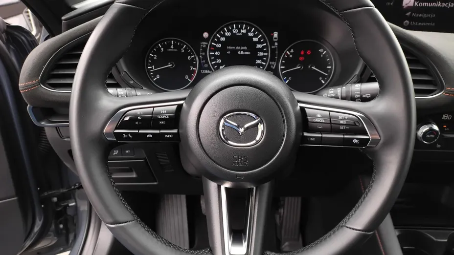 MAZDA 3 3 2.0 mHEV Nagisa