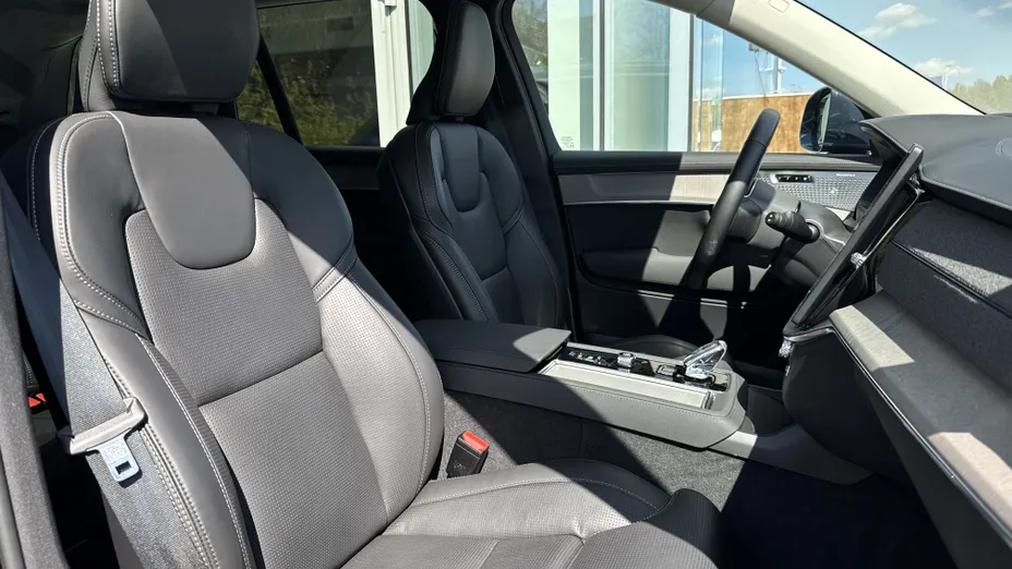 VOLVO XC90 XC90 B5 B AWD Plus Bright 7os aut