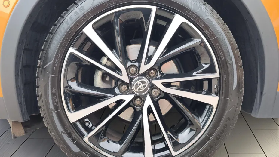 TOYOTA C-HR C-HR 2.0 Hybrid Dynamic Force Executive Premiere Edition