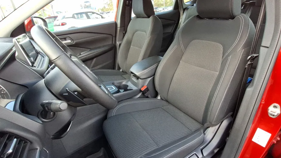 NISSAN Qashqai Qashqai 1.2 DIG-T Acenta Xtronic