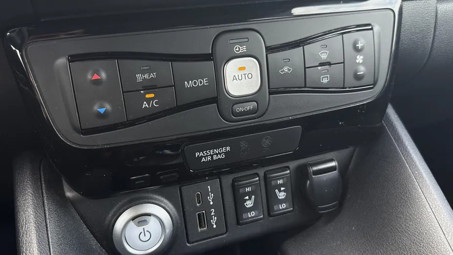 NISSAN Leaf Leaf 40kWh N-Connecta