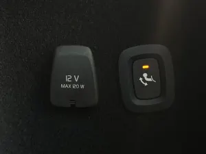 VOLVO V60 V60 B4 D Plus Dark aut