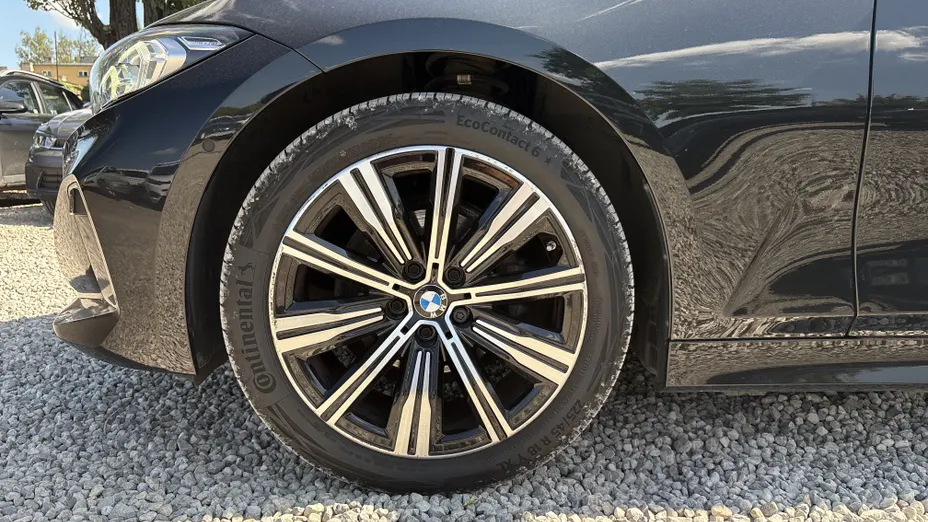 BMW Seria 3 318d mHEV aut