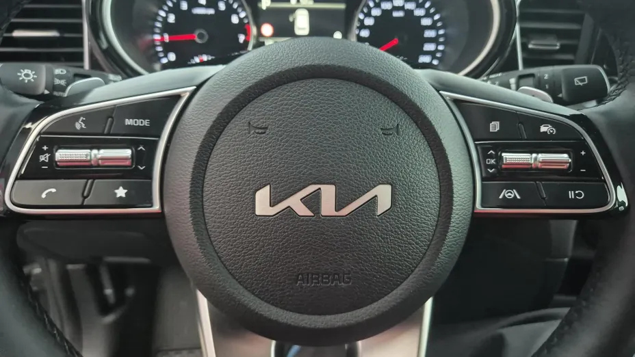 KIA Cee'd Ceed 1.5 T-GDI Tribute DCT