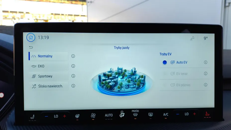 FORD Kuga Kuga 2.5P PHEV FWD ST-Line X eCVT