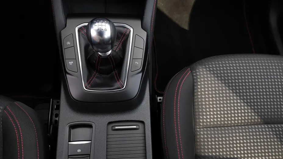 FORD Kuga Kuga 1.5 EcoBoost FWD ST-Line