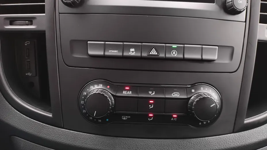 MERCEDES-BENZ Vito Vito Tourer 114 CDI L2 Pro 9G-Tronic 447.703