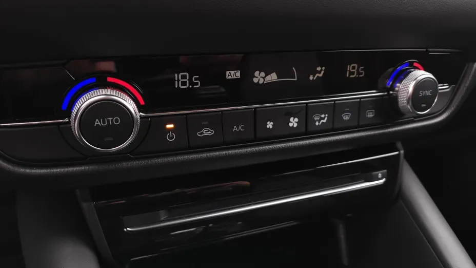 MAZDA 6 6 2.0 SkyMotion