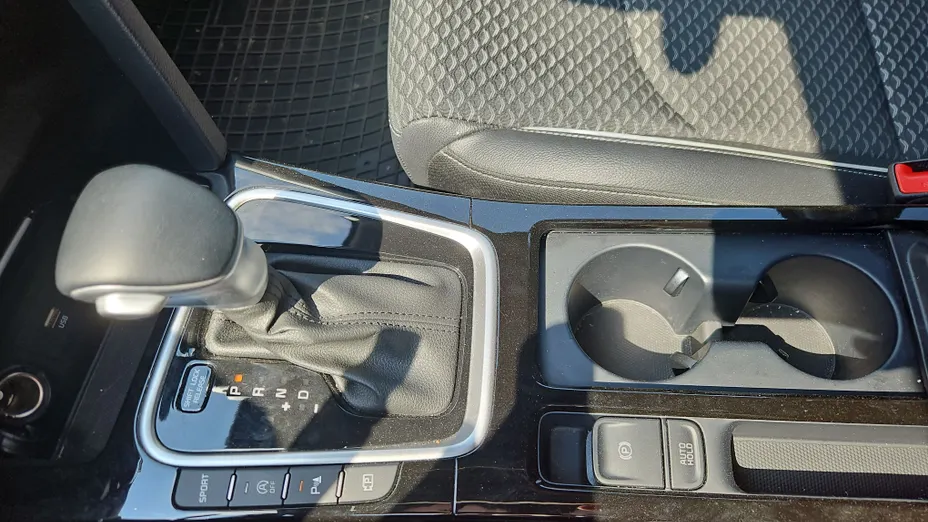 KIA Cee'd Ceed 1.5 T-GDI Tribute DCT