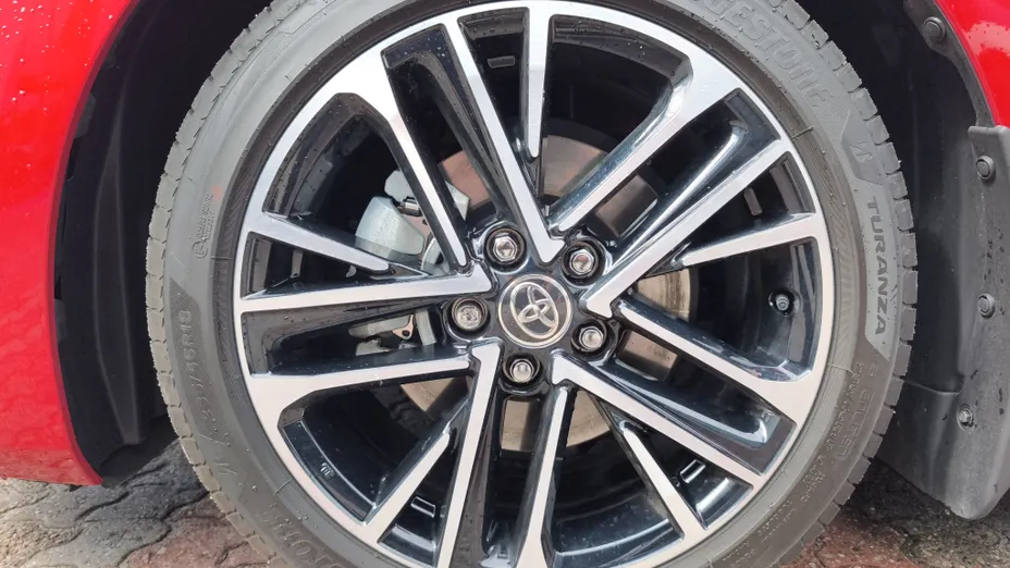 TOYOTA Camry Camry 2.5 Hybrid Dynamic Force Executive e-CVT