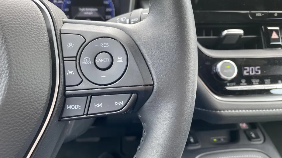 SUZUKI Swace Swace 1.8 Hybrid Elegance CVT