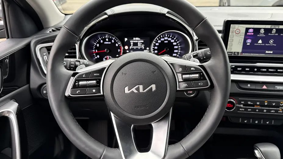 KIA Cee'd Ceed 1.5 T-GDI Tribute DCT