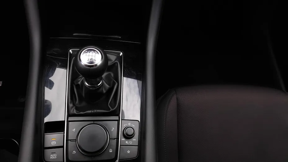 MAZDA 3 3 2.0 mHEV Kanjo