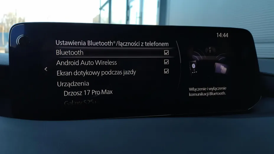 MAZDA 3 3 2.0 mHEV AWD Takumi aut