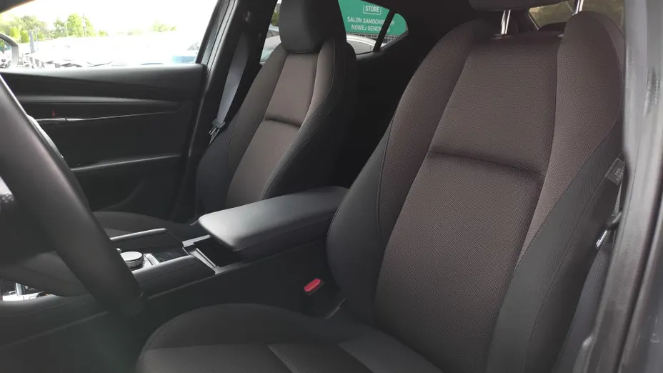 MAZDA 3 3 2.0 mHEV Kanjo aut