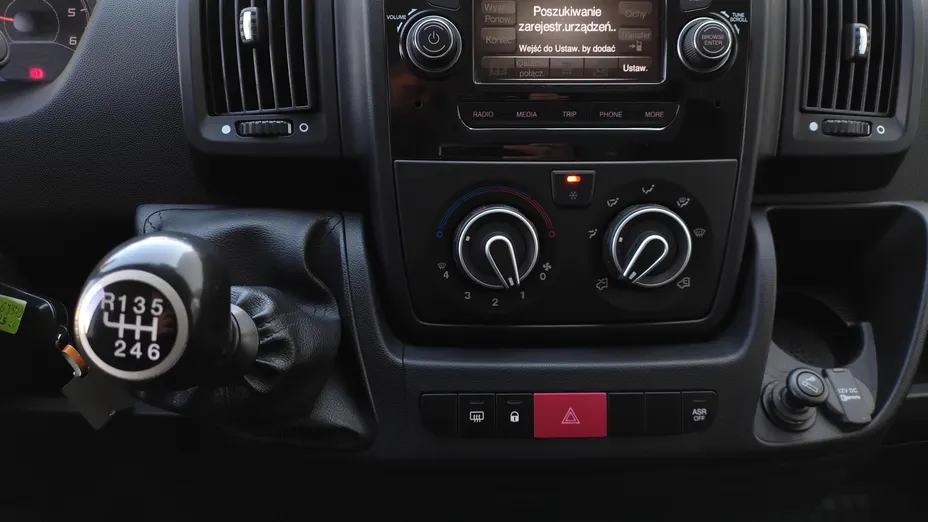 PEUGEOT Boxer Boxer 435 BlueHDi L4H2 Premium