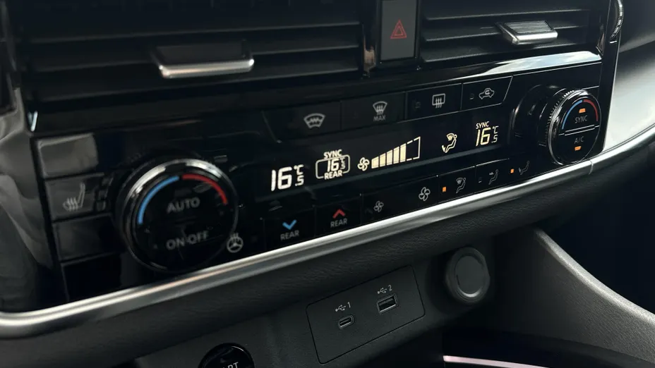 NISSAN X-Trail X-Trail 1.5 VC-T mHEV N-Connecta 2WD Xtronic