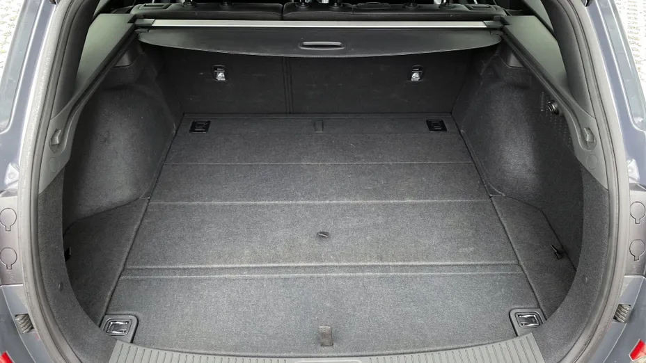 HYUNDAI i30 i30 1.5 T-GDI 48V Smart