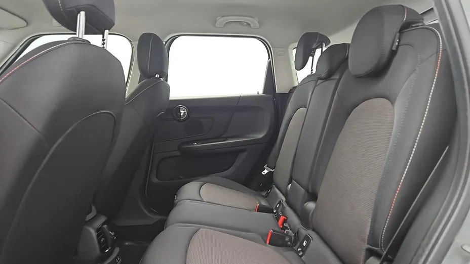 MINI [BMW] Countryman Cooper D aut