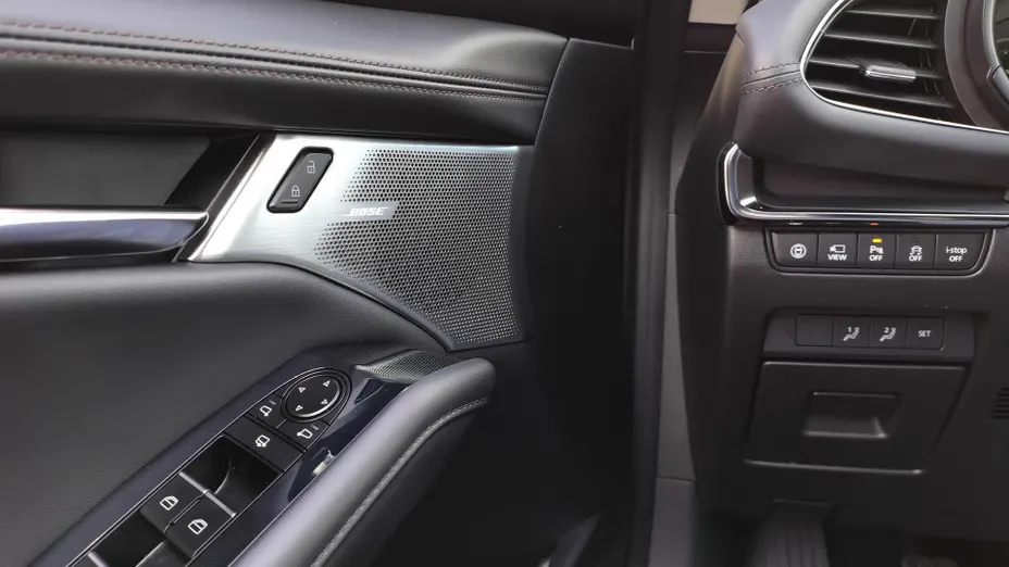 MAZDA 3 3 2.0 mHEV Hikari