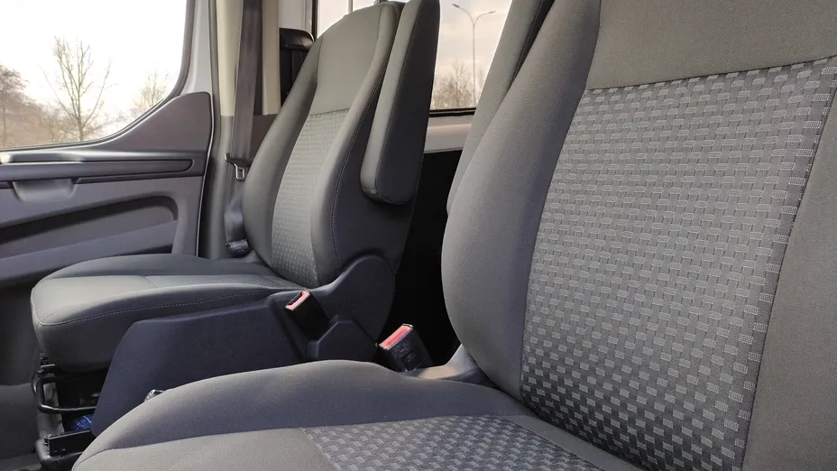 FORD Transit Custom Transit Custom Kombi 320 L2H1 Trend