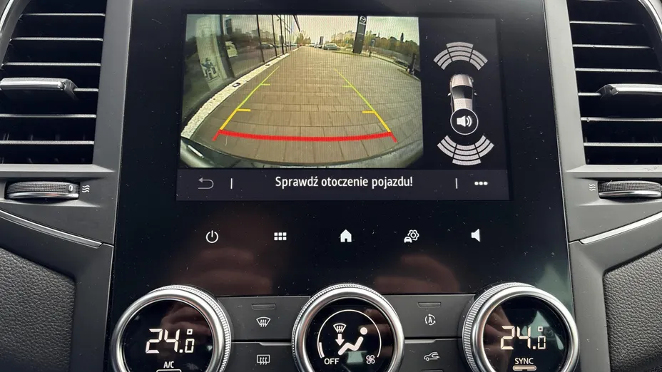 RENAULT Megane Megane 1.3 TCe Intens EDC