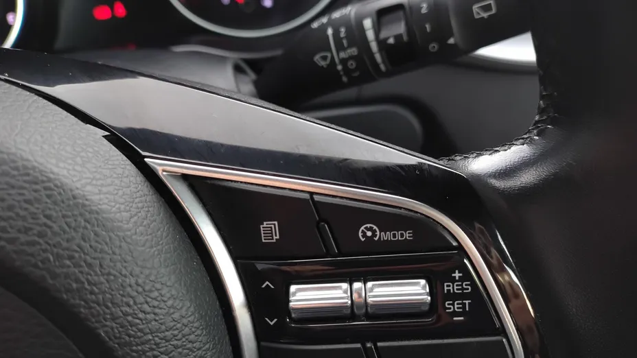 KIA Cee'd Ceed 1.6 CRDi SCR M