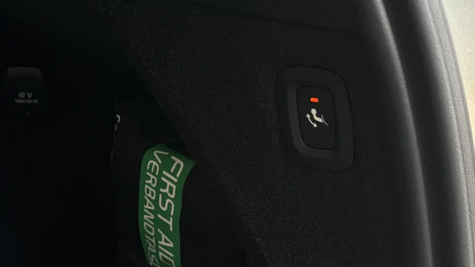 VOLVO XC90 XC90 T8 AWD Plug-In Hybrid Ultra Bright 7os aut