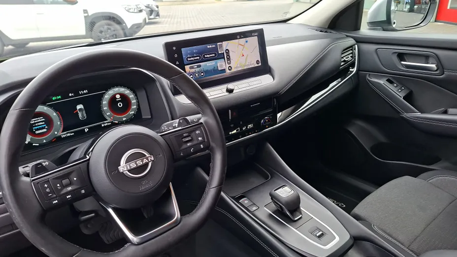 NISSAN Qashqai Qashqai 1.2 DIG-T N-Connecta Xtronic