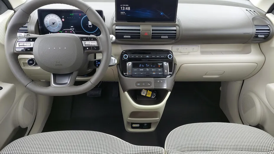HYUNDAI Inster Inster 49kWh Smart Nowy