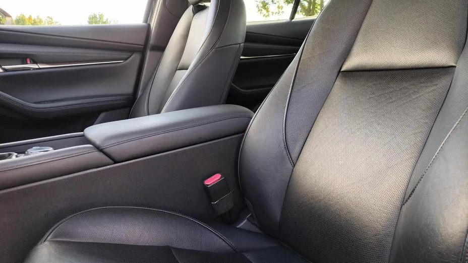 MAZDA 3 3 2.0 mHEV Hikari