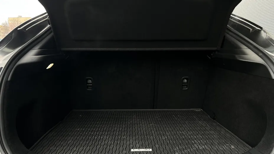 MAZDA CX-30 CX-30 2.0 mHEV Nagisa 2WD aut