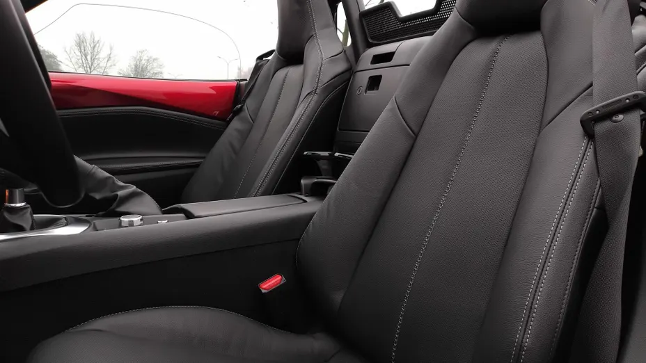 MAZDA MX-5 MX-5 2.0 Exclusive-Line i-ELOOP