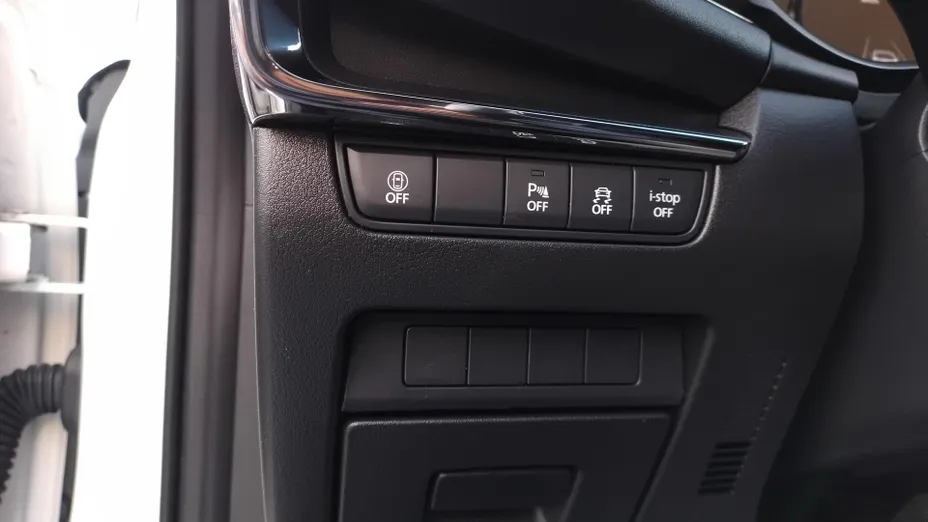 MAZDA 3 3 2.0 mHEV Kanjo aut