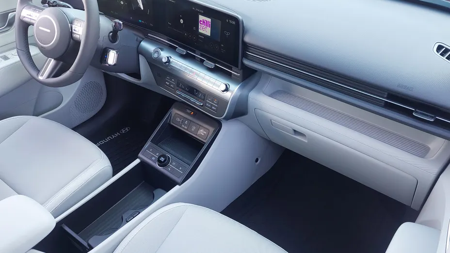 HYUNDAI Kona Kona Electric 65kWh Smart Nowy