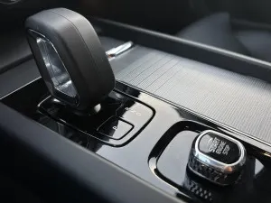 VOLVO V60 V60 B4 D Plus Dark aut