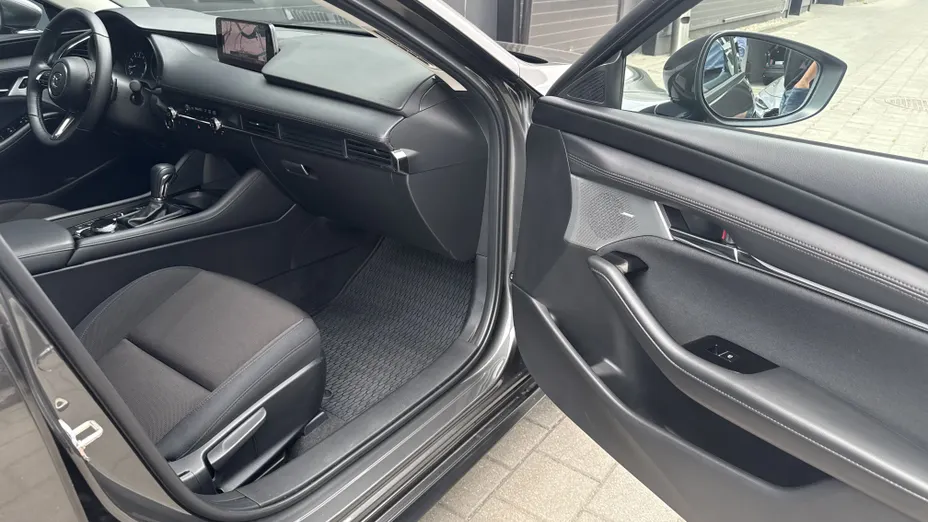 MAZDA 3 3 2.0 mHEV Exclusive-Line aut