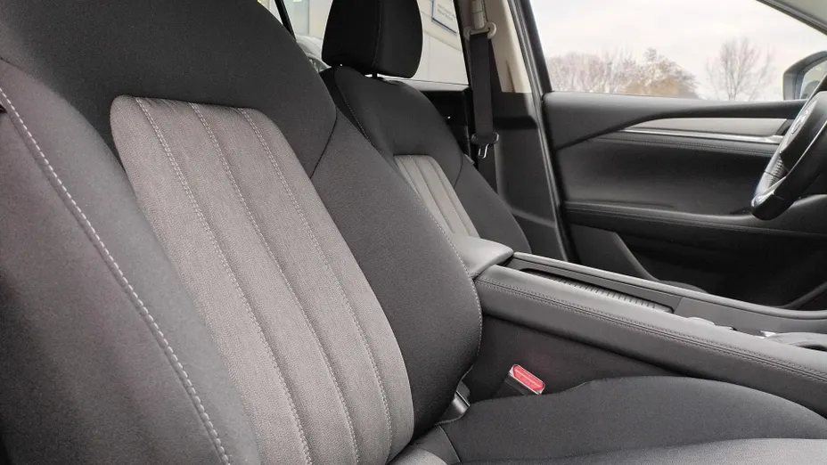 MAZDA 6 6 2.0 Center-Line aut