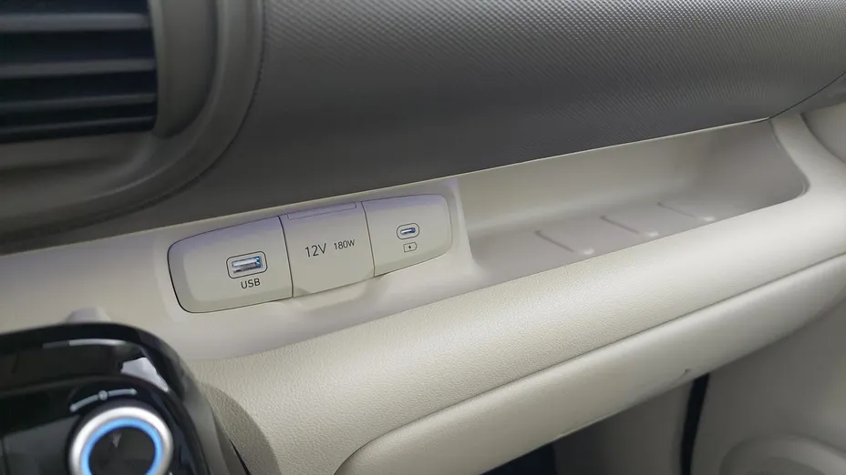 HYUNDAI Inster Inster 49kWh Smart Nowy