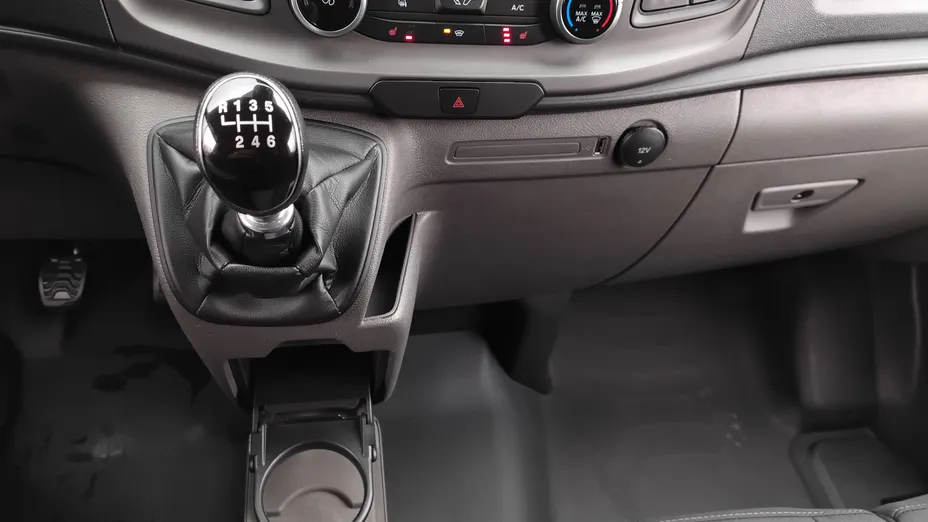 FORD Transit Custom Transit Custom 320 L2H1 Trend