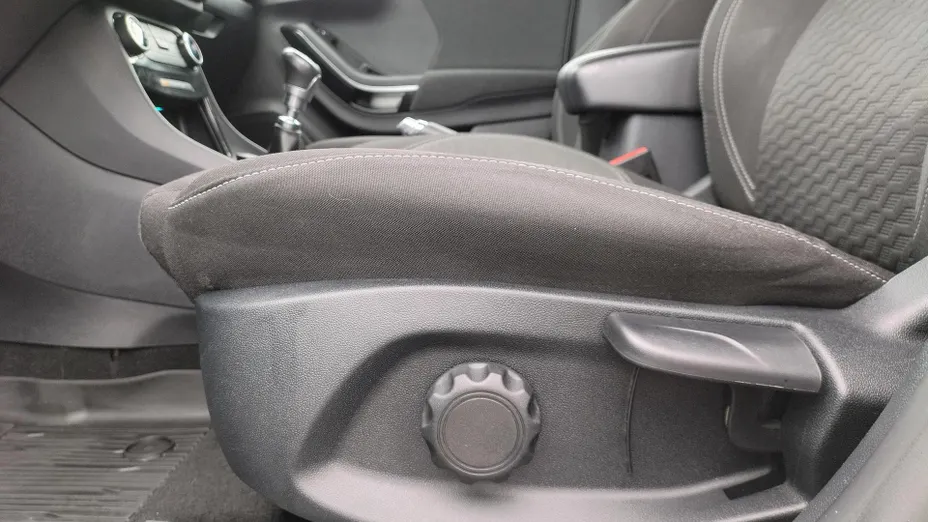 FORD Puma Puma 1.0 EcoBoost mHEV Titanium Design