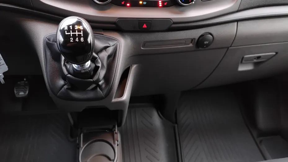 FORD Transit Custom Transit Custom 340 L2H1 Trend