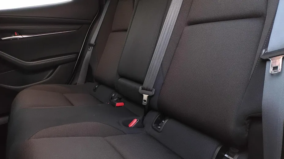 MAZDA 3 3 2.0 mHEV Kanjo aut